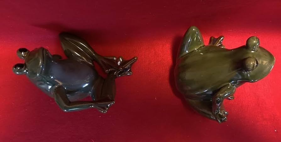 かえる品 三脚蛙 =Limited Edition= | リヤドロ公式オンライン